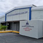 Fachada del Centro de Procesamiento de Interdicción Migratoria Haina.